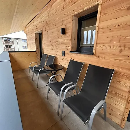 Hoeller's Bergleben * קליינארל