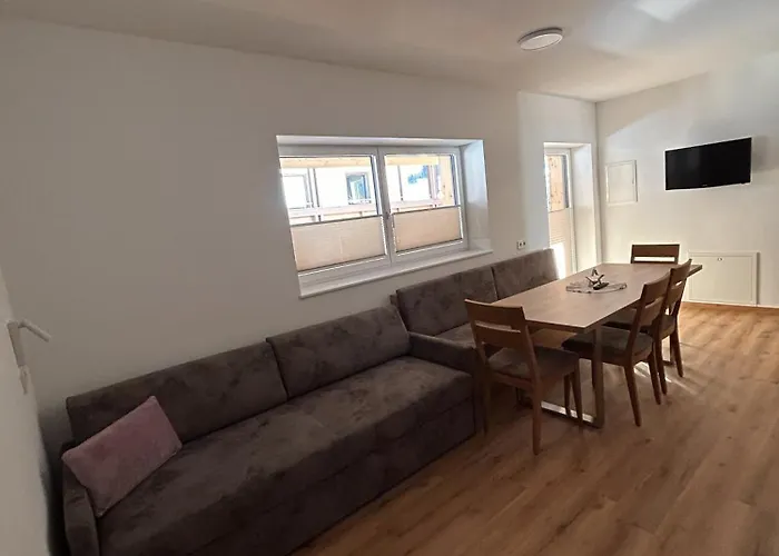 Hoeller's Bergleben דירה