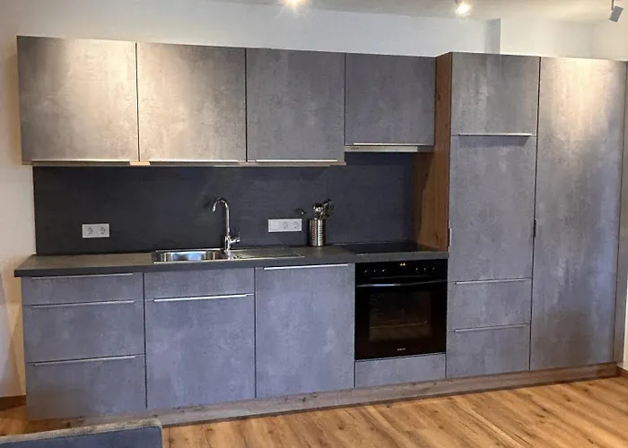 Hoeller's Bergleben *